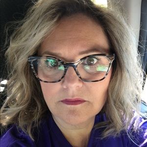 Meet your Posher, Darlene